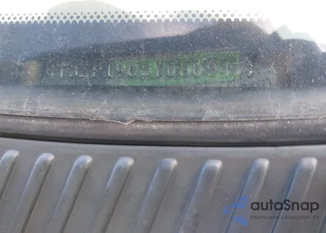 2000 Toyota Sienna Ce z USA, uszkodzony, nr VIN 4T3ZF19C5YU309477